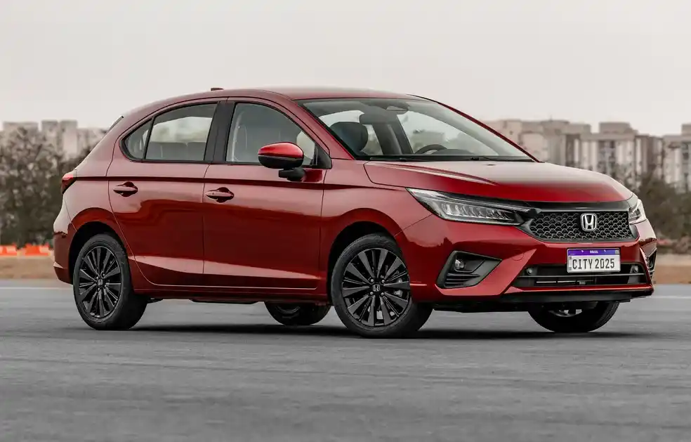 Honda City Hatch 2025 vermelho